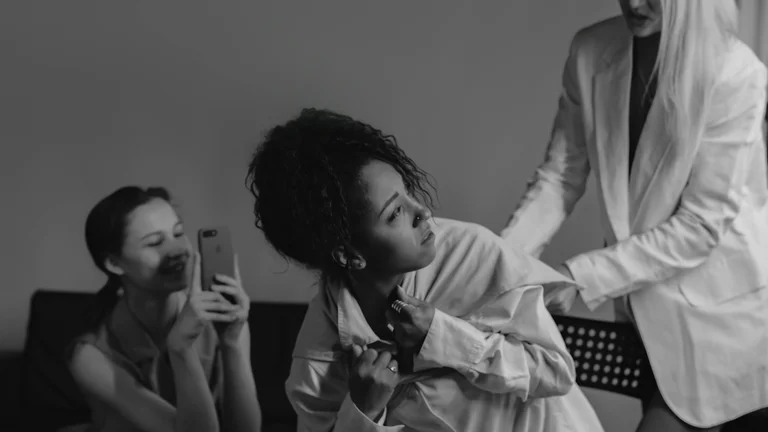 How Short Dramas Are Revolutionizing Storytelling Today