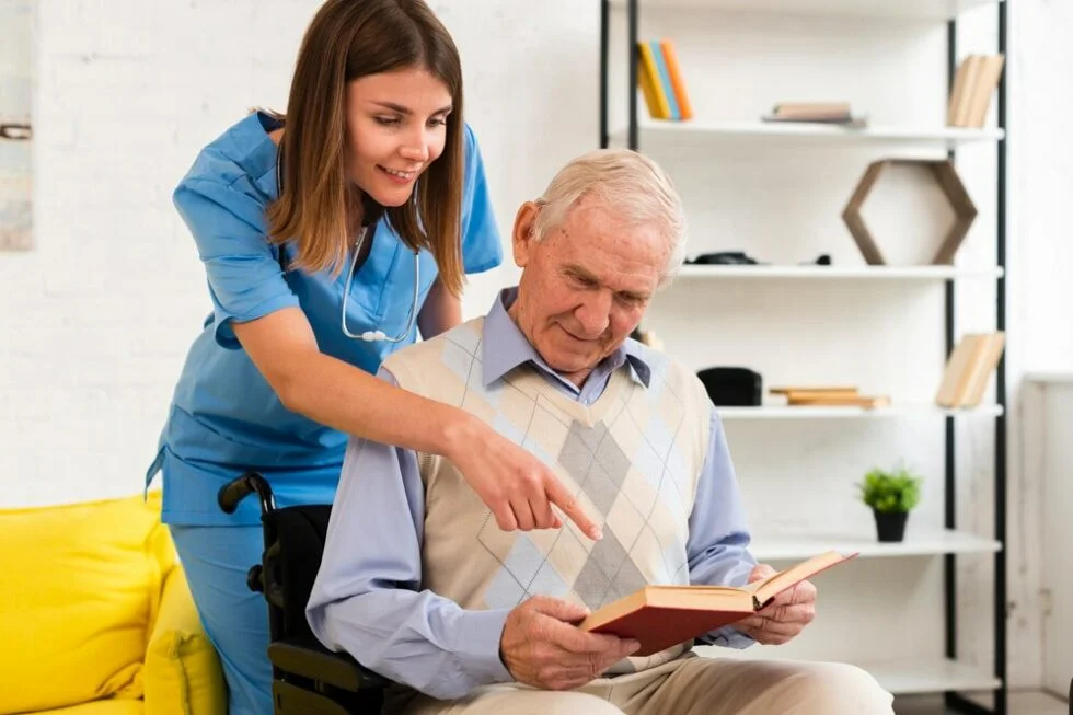 Curso de Cuidador de Idosos Senac Curso de Cuidador de Idosos Senac