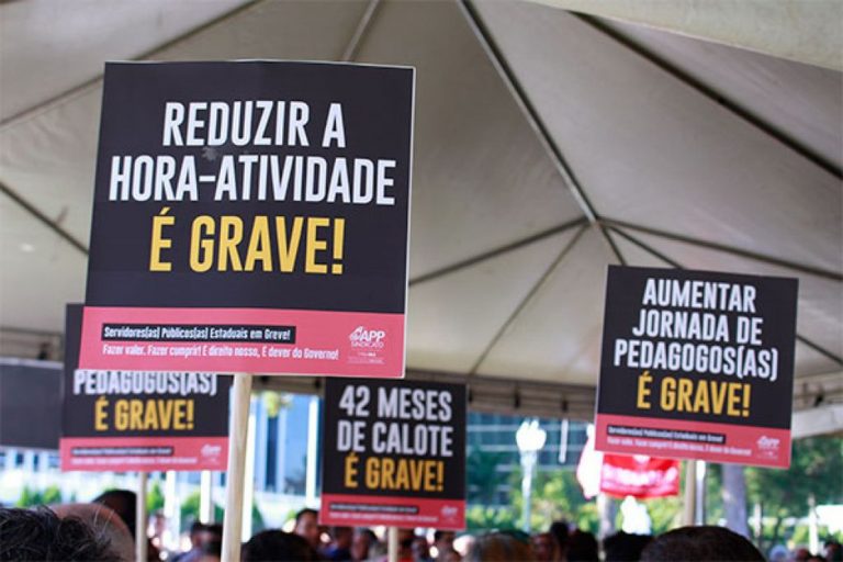 Greve ou Paralisação